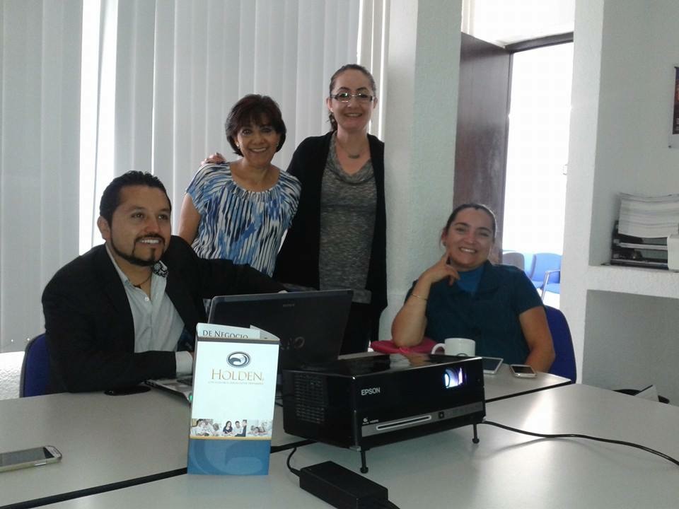 Consultoría de marketing digital para Grupo Holden.